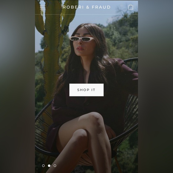 ROBERI & FRAUD Black Frances Sunglasses - Picture 7 of 16